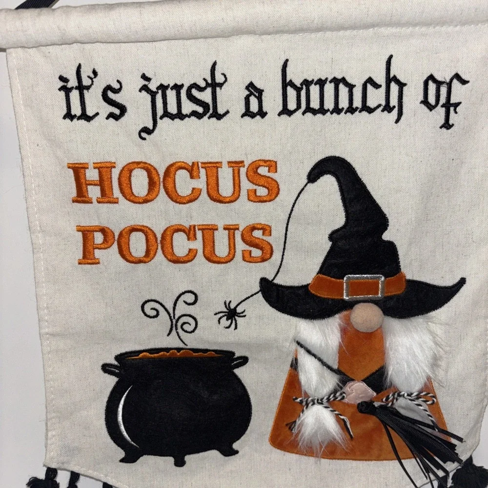 Hocus Pocus Wall Hanging